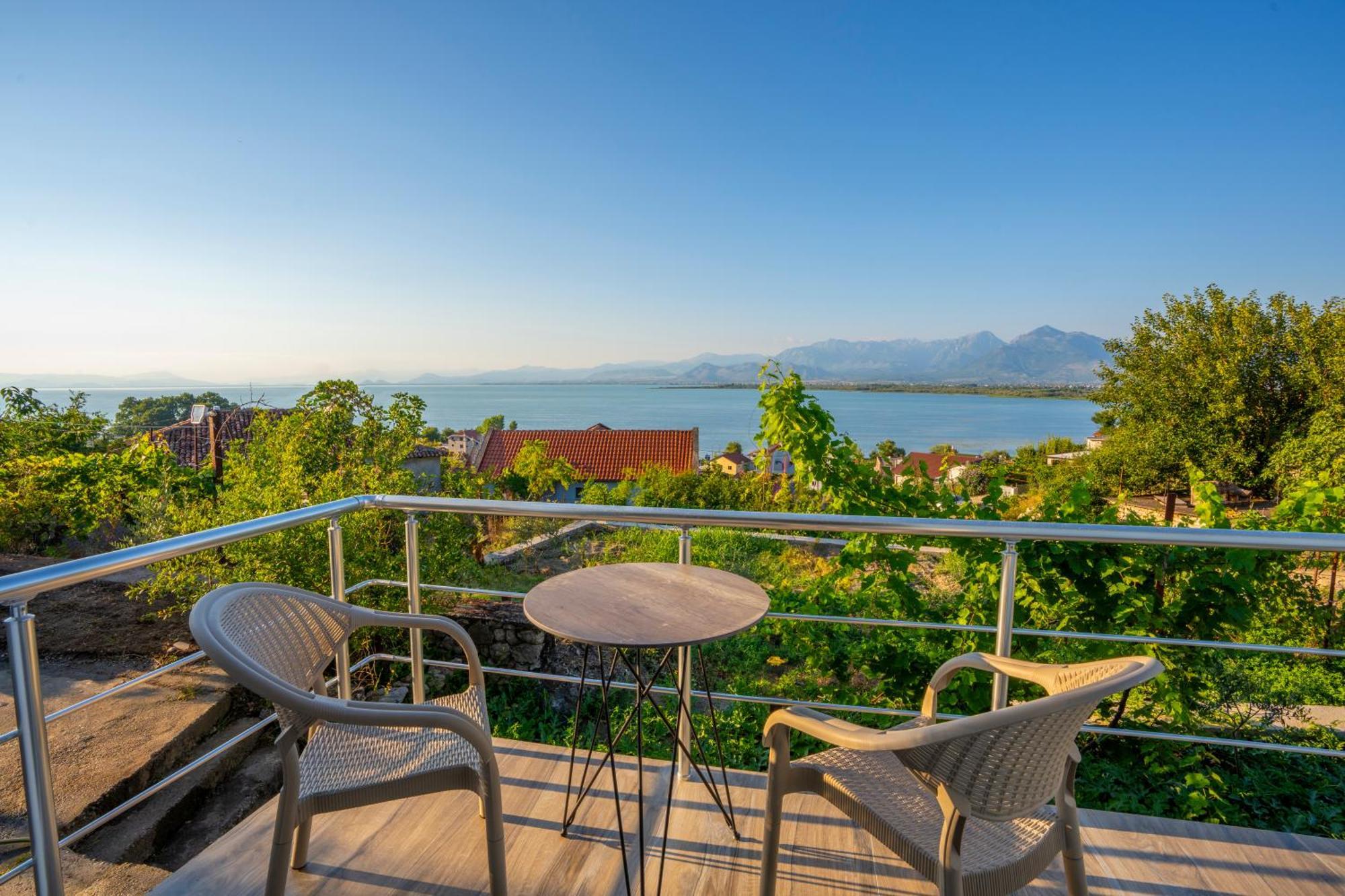 Vila Sela Shkodër Exterior foto