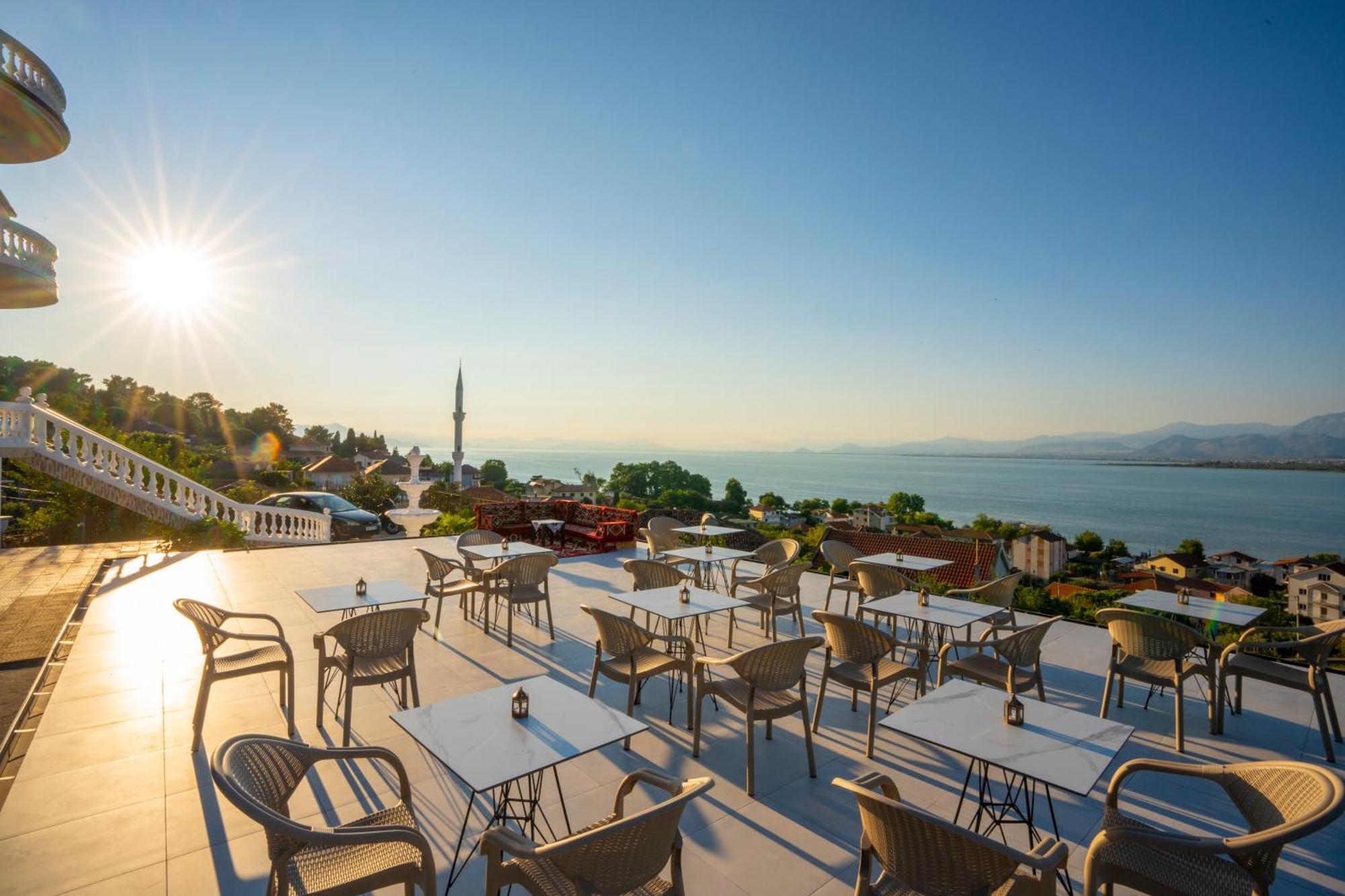 Vila Sela Shkodër Exterior foto